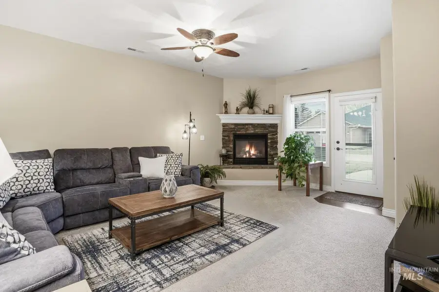 1669 E Horse Creek, Meridian, ID 83642 - Image #3