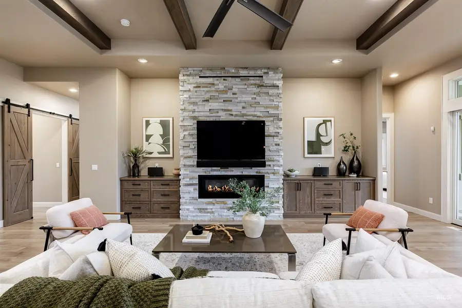 4691 W Salix Court, Meridian, ID 83646 - Image #2