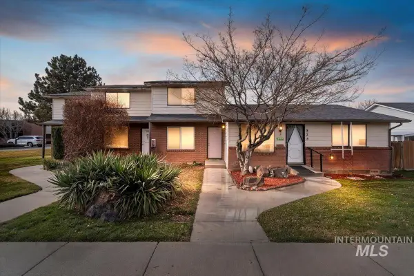 819 N Benjamin Ln, Boise, ID 83704