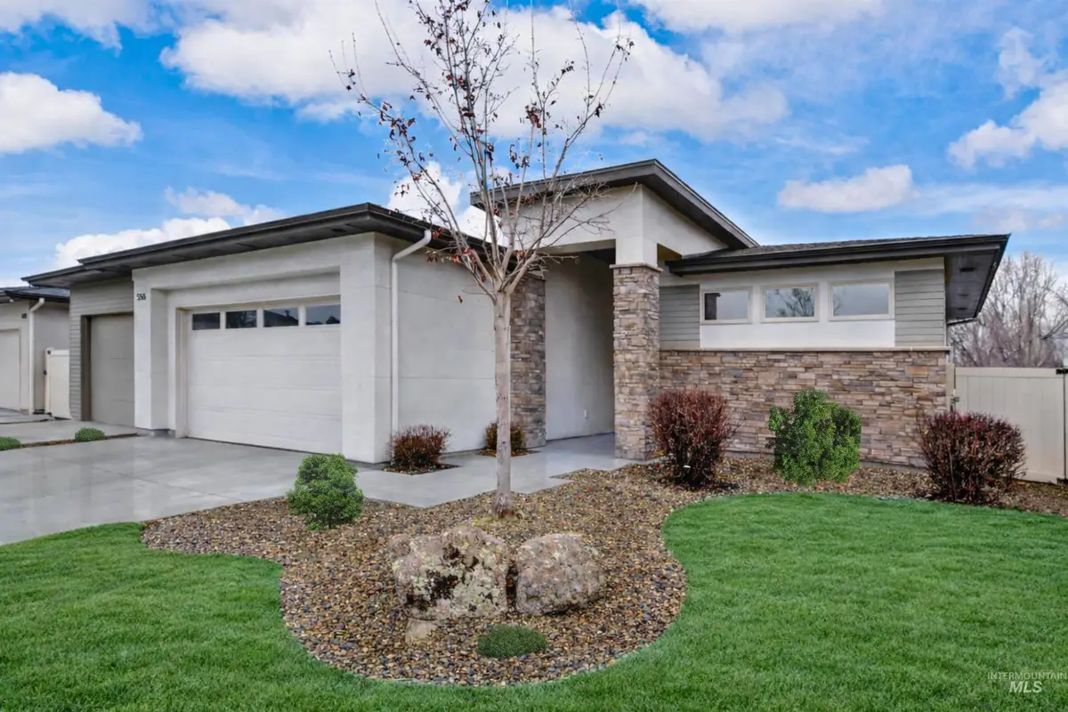 556 W Carnelian Lane, Eagle, ID 83616 - Image #1