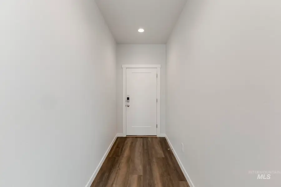 240 Caribou Ct, Horseshoe Bend, ID 83629 - Image #2