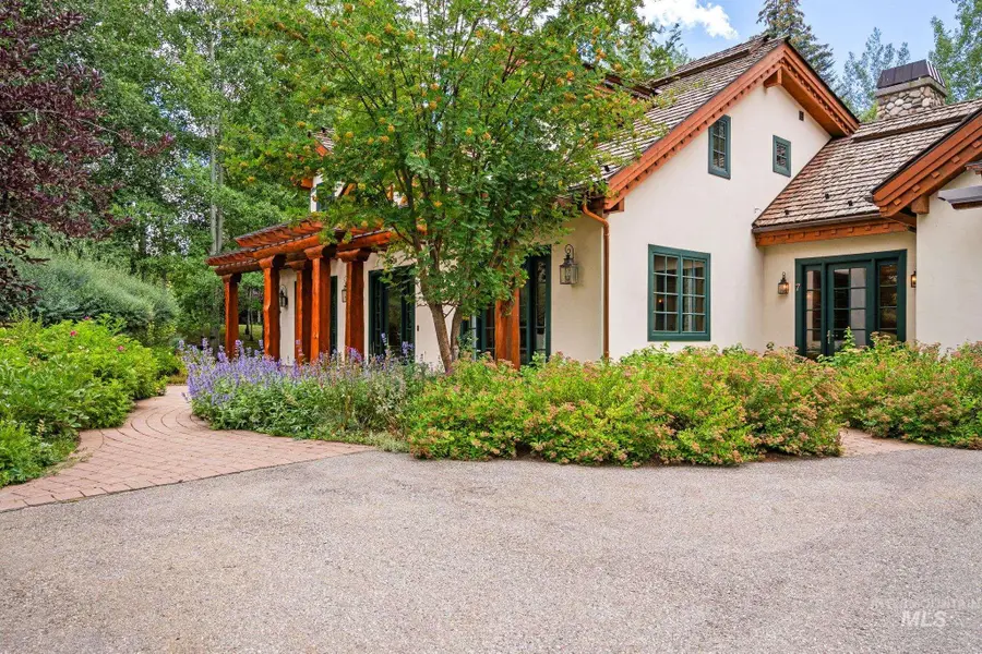 7 Rose Ct, Sun Valley, ID 83353 - #3