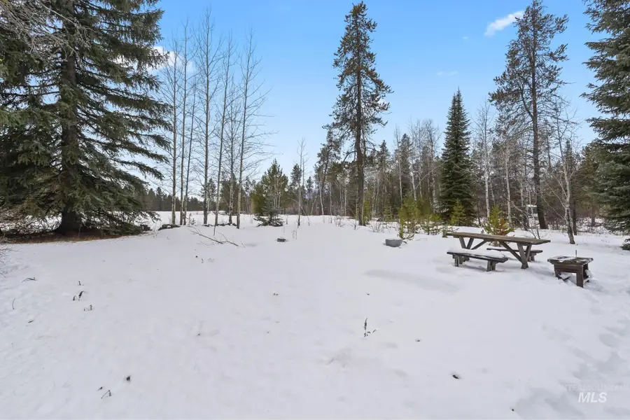 881 W Roseberry Rd., Donnelly, ID 83615 - #2