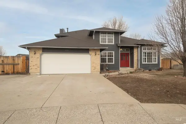 1715 Queens Ct, Mountain Home, ID 83647