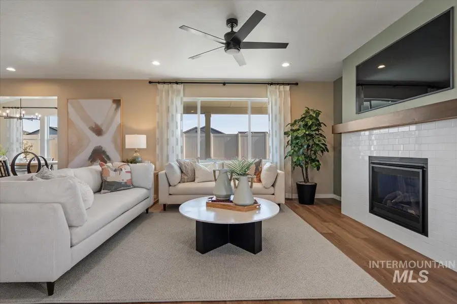 2439 N Black Fire Ave, Star, ID 83669 - #3