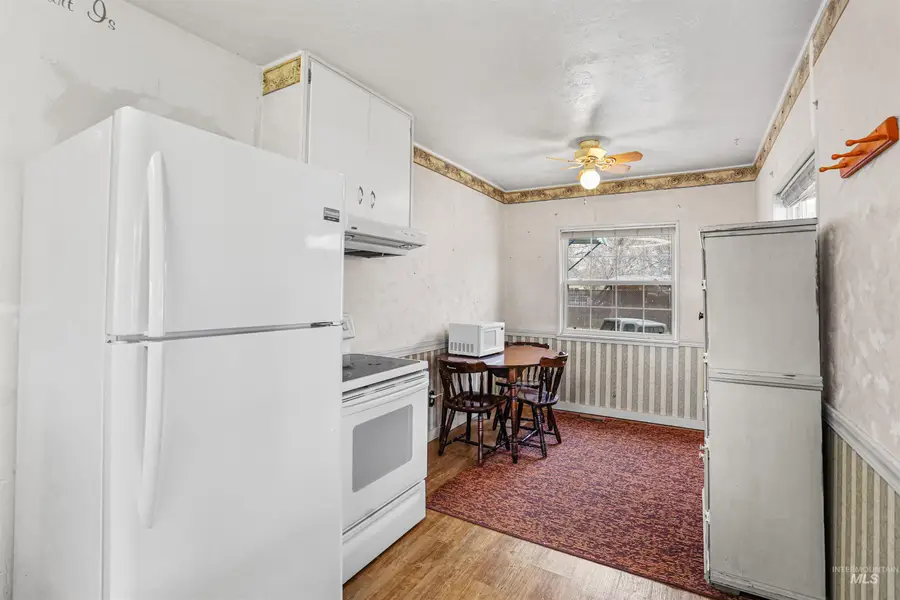 714 4th Ave East, Gooding, ID 83330 - #2