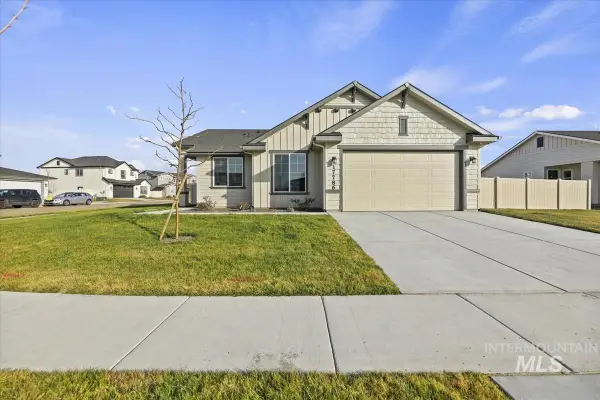 17786 N Peltzer, Nampa, ID 83687