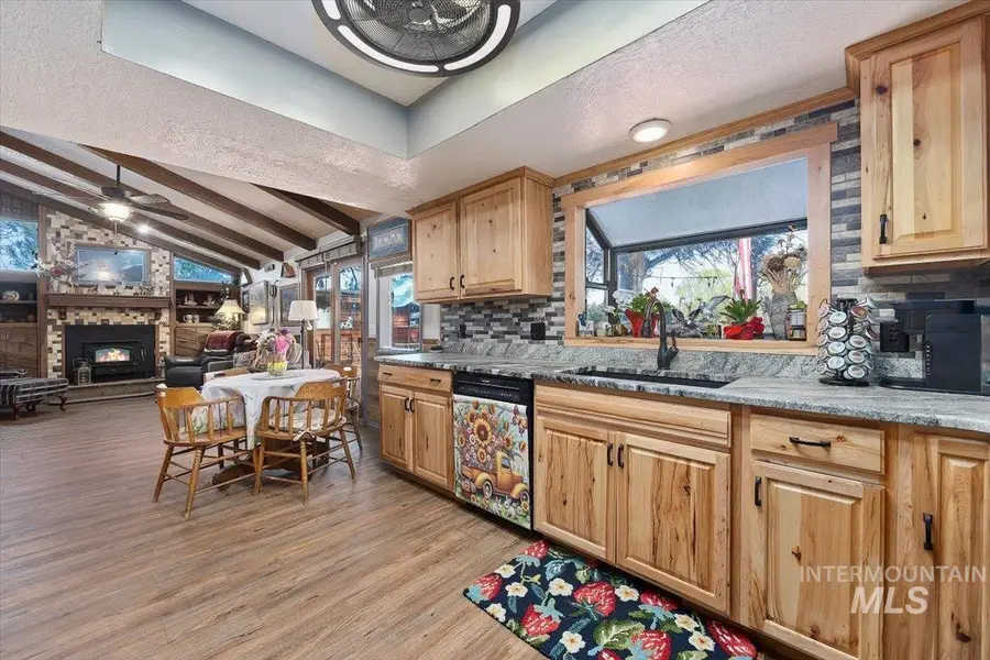 215 Willow, Hagerman, ID 83332 - #3