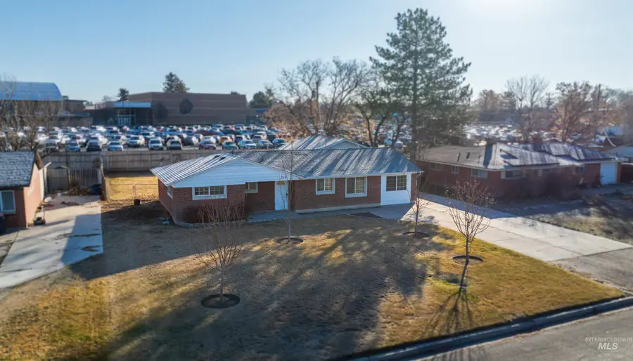 554 Lynwood Blvd, Twin Falls, ID 83301 - Image #2