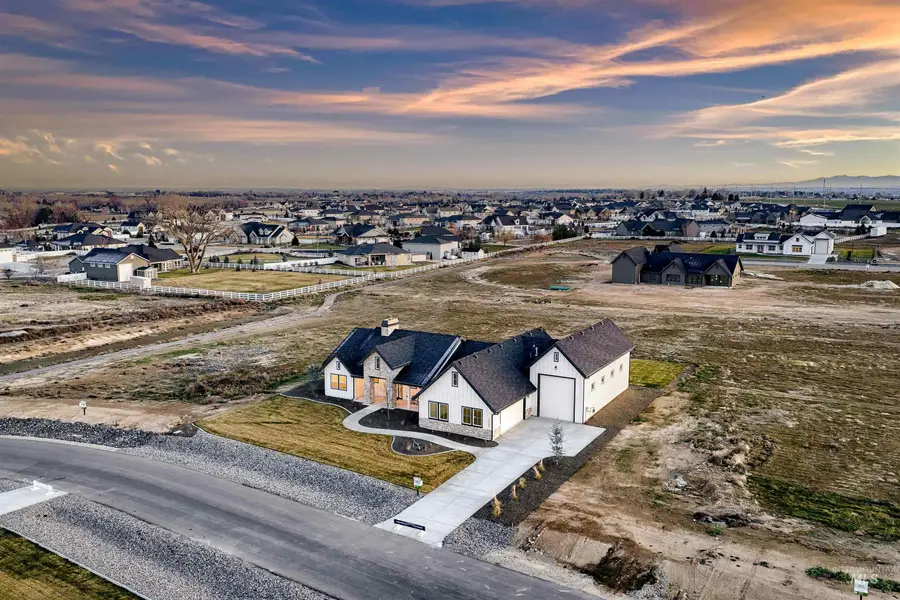 15293 Juniperwood Drive, Caldwell, ID 83607 - Image #2