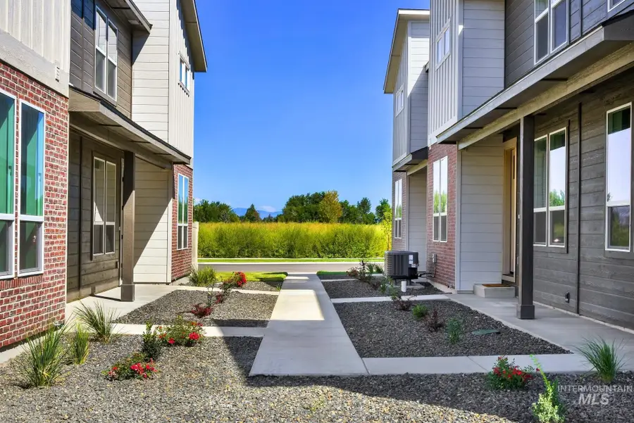 2905 Abajo Ln., Caldwell, ID 83605 - Image #2