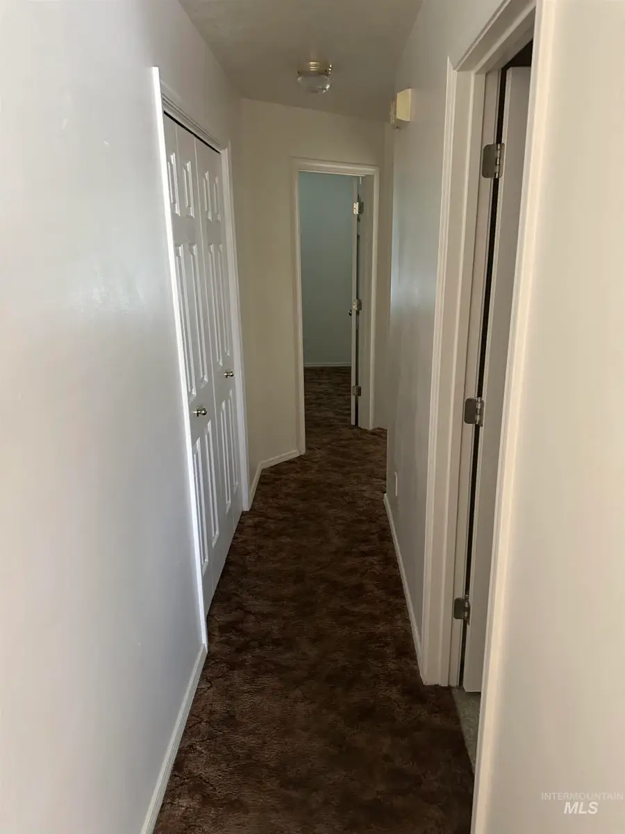 2140 Elizabeth Blvd Bldg 6, Twin Falls, ID 83301 - Image #3