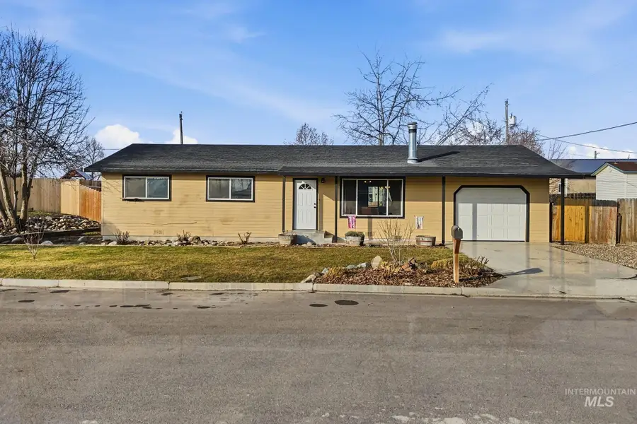 610 Oregon, New Plymouth, ID 83655 - Image #2