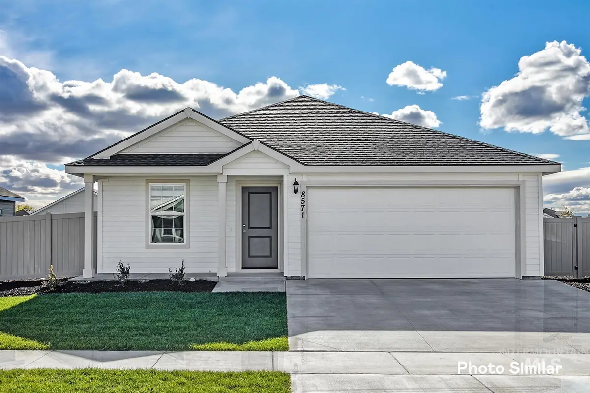 18386 N Sparkleberry Ave, Nampa, ID 83687 - Image #1