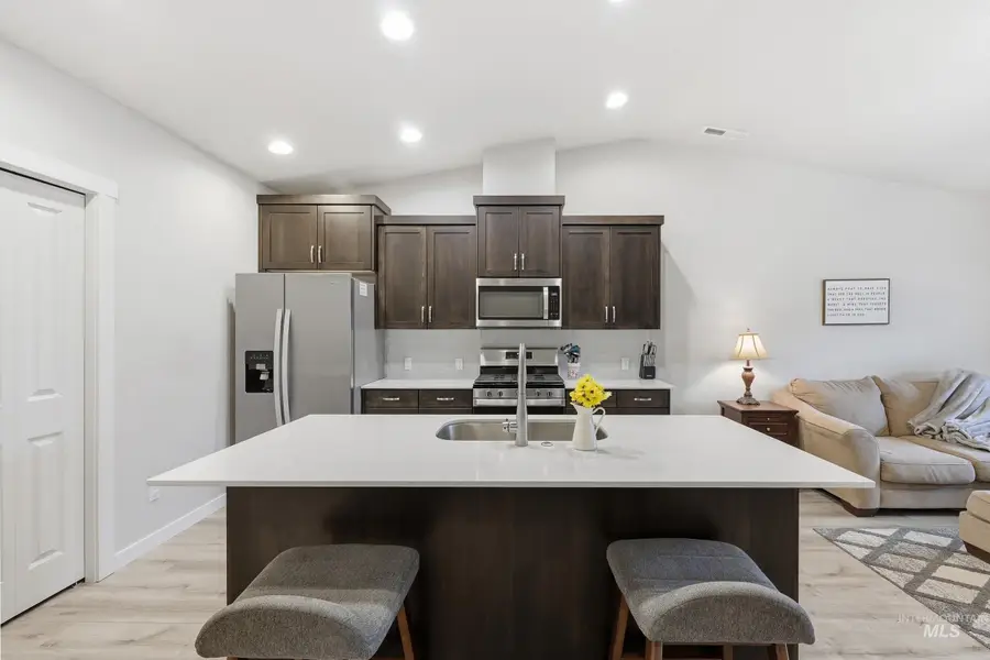 1655 E Netley St, Meridian, ID 83646 - Image #3