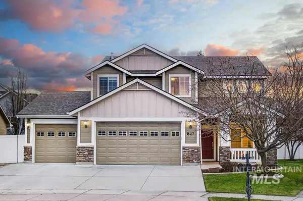 827 E Fallingbranch Ct, Meridian, ID 83642