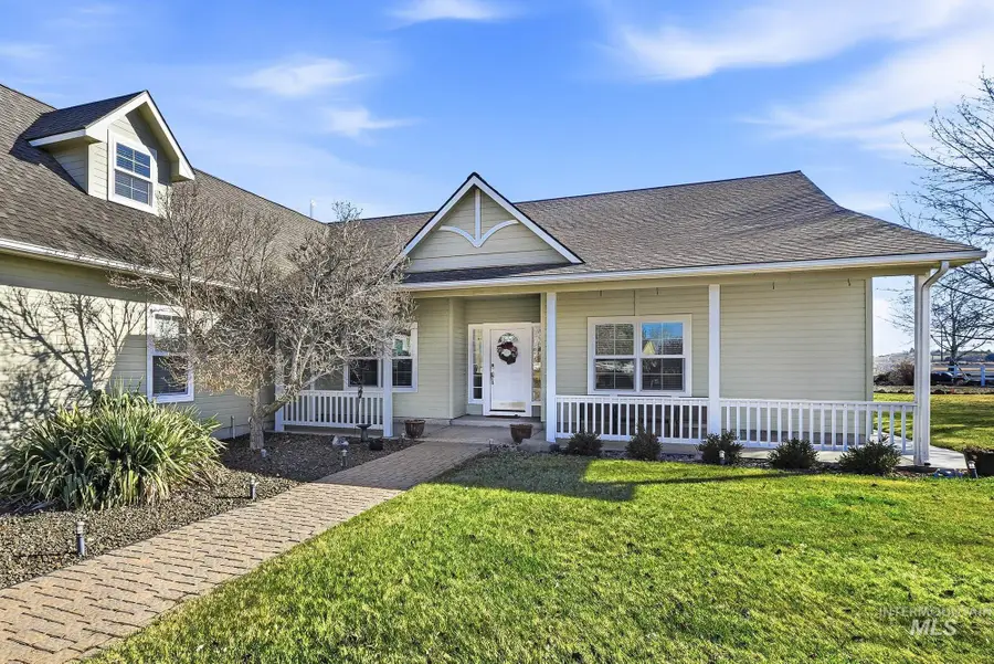 3078 N Brumby Ln, Kuna, ID 83634 - #3