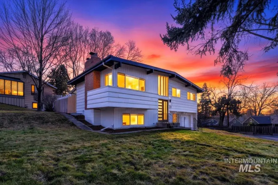 2518 N Lancaster Dr, Boise, ID 83702 - Image #3