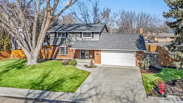 10470 Shadybrook Dr, Boise, ID 83704