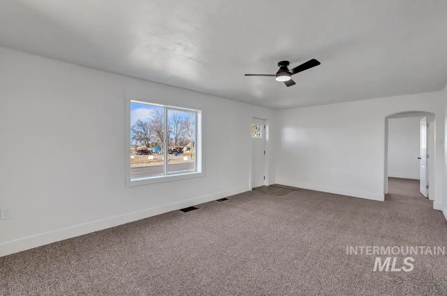 318 N Date St, Jerome, ID 83338 - #2