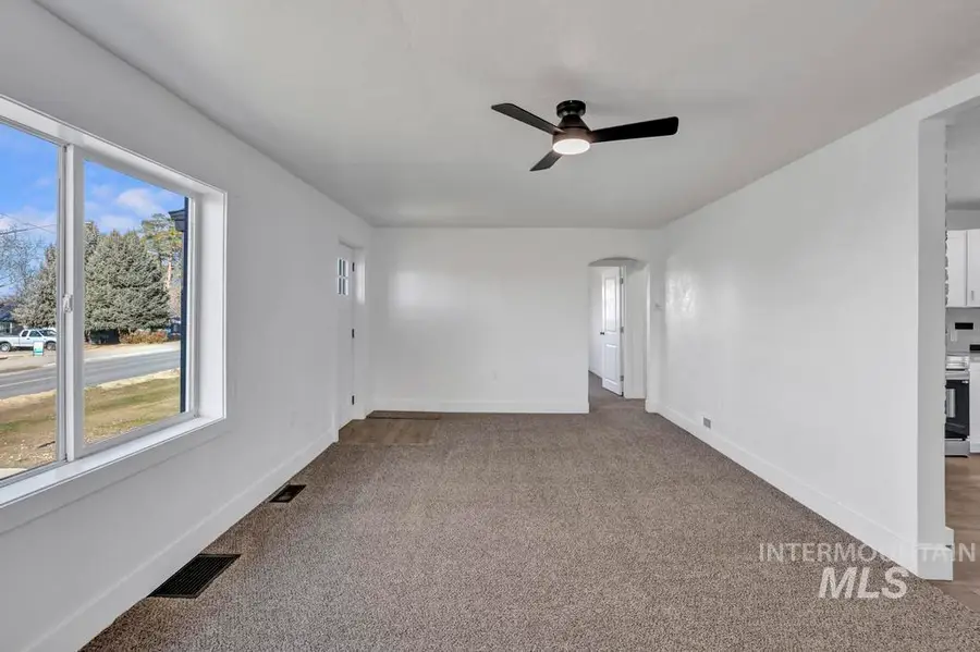 318 N Date St, Jerome, ID 83338 - #3