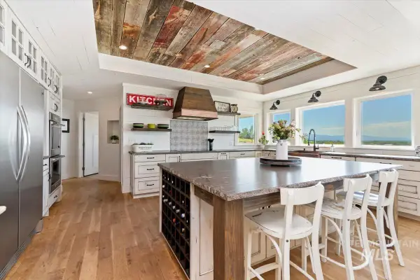 10200 W Scenic View, Star, ID 83669