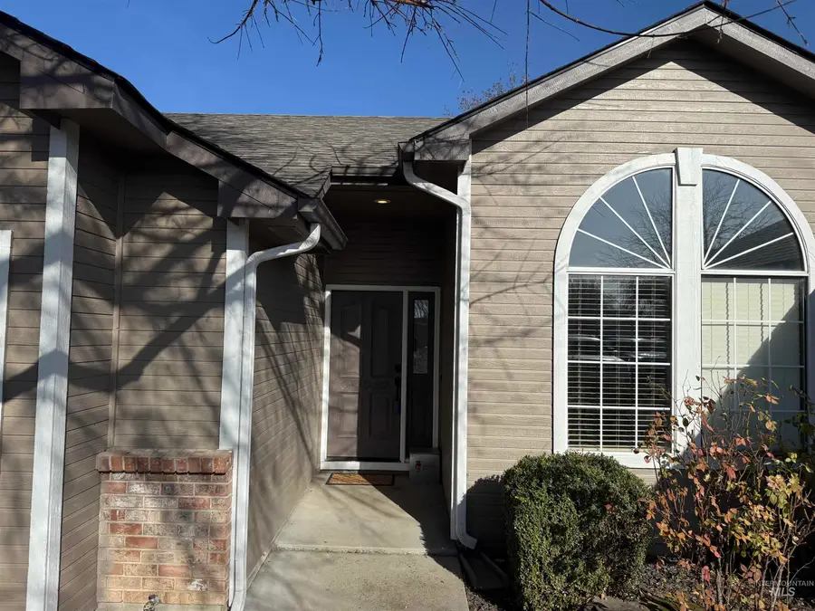 5347 N Black Spruce Place, Boise, ID 83713 - Image #3