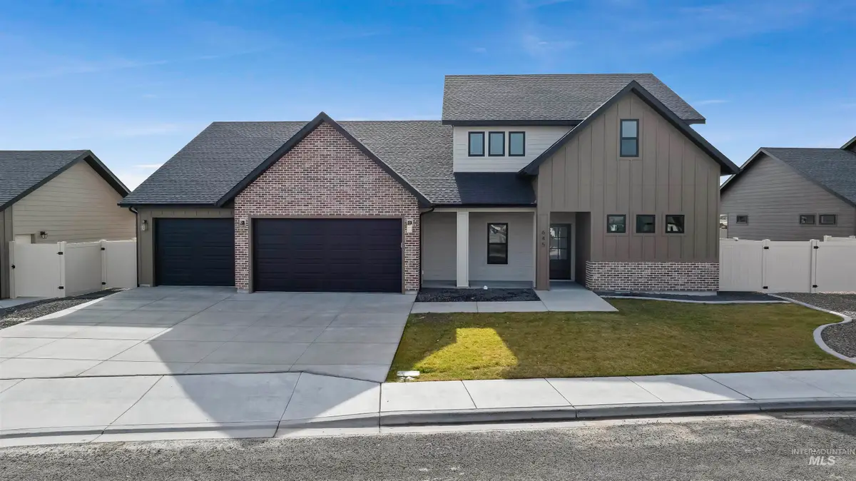 645 Canyon Crest Drive W, Twin Falls, ID 83301 - Image #1