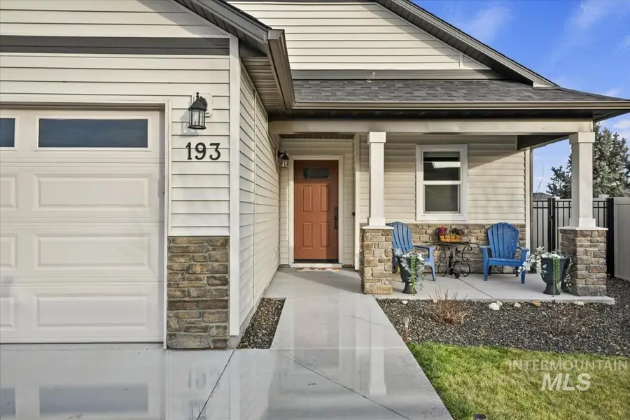 193 W Haniken St, Meridian, ID 83642 - Image #2