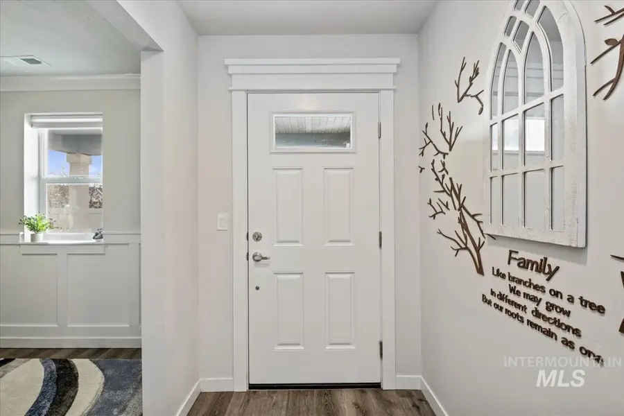 193 W Haniken St, Meridian, ID 83642 - Image #3