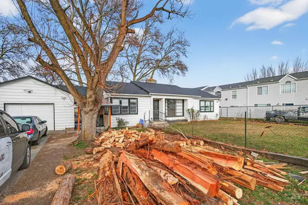 1009 Burrell Ave, Lewiston, ID 83501