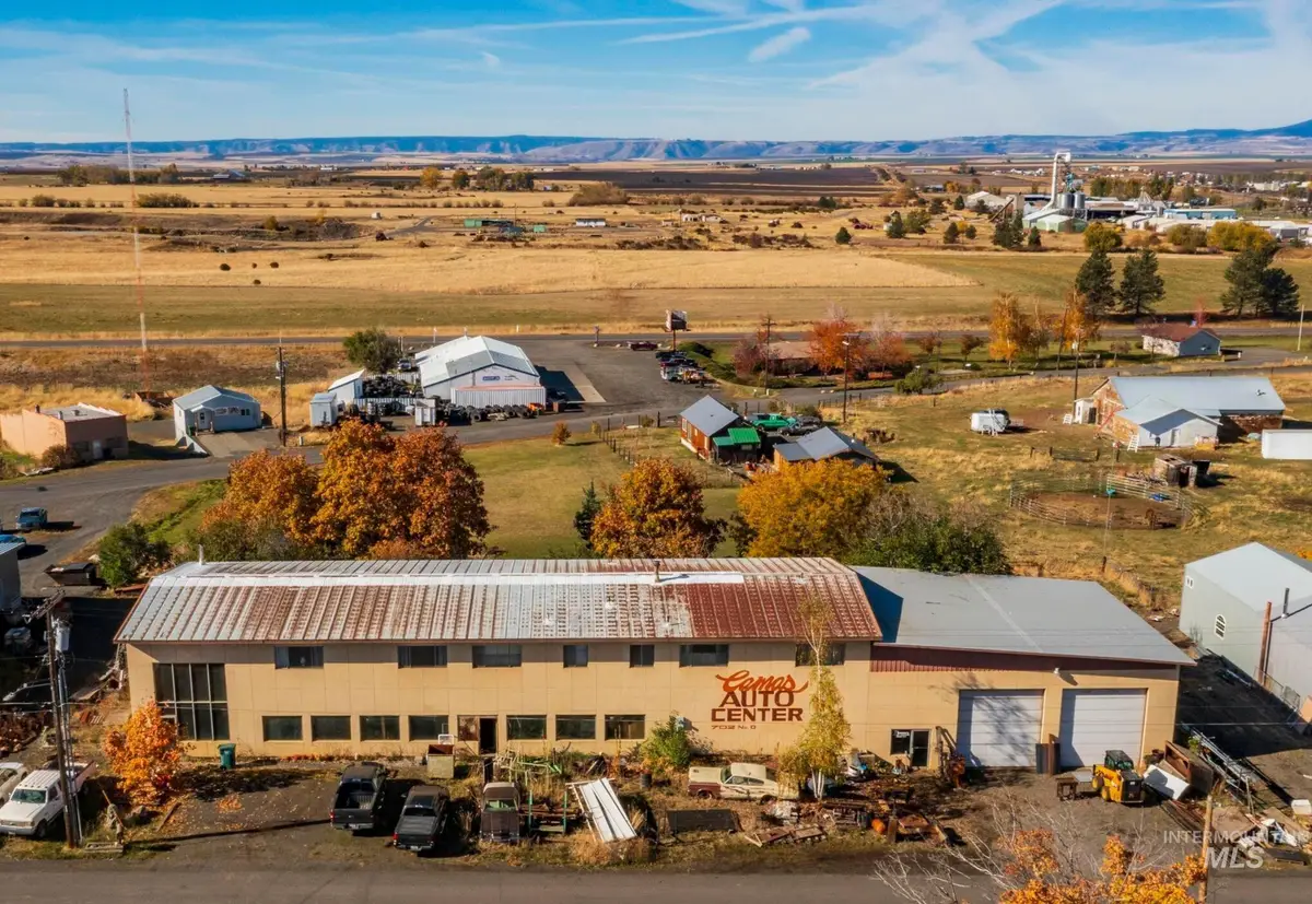 702 N D St, Grangeville, ID 83530 - #1