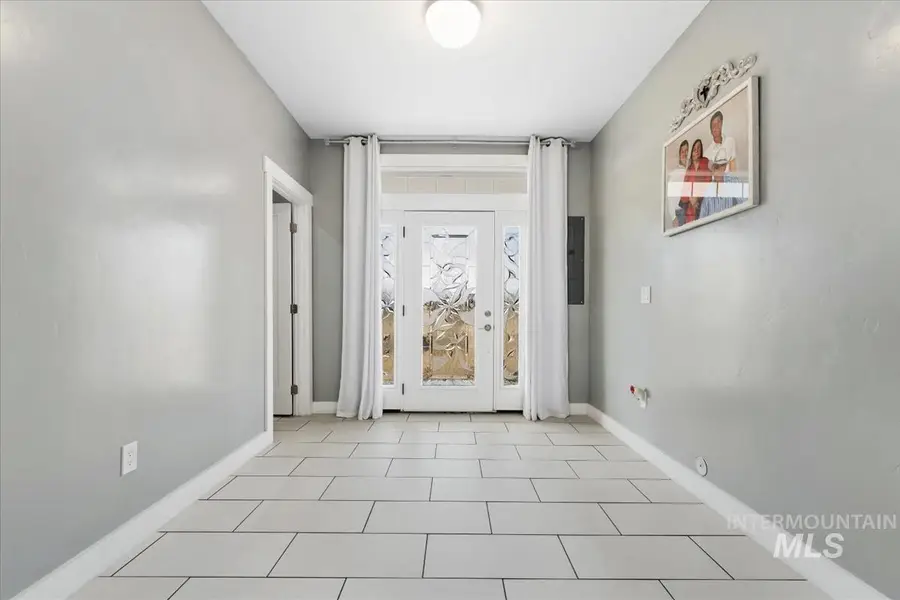 2420 Sw Buckey Dr, Mountain Home, ID 83647 - #3