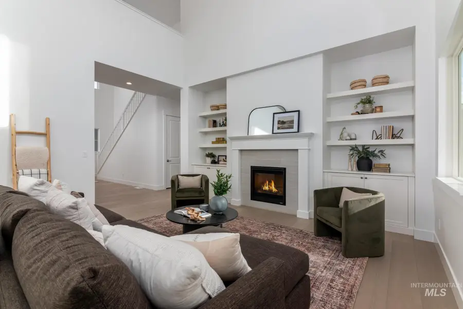 5431 N Ebony Way, Meridian, ID 83646 - Image #2