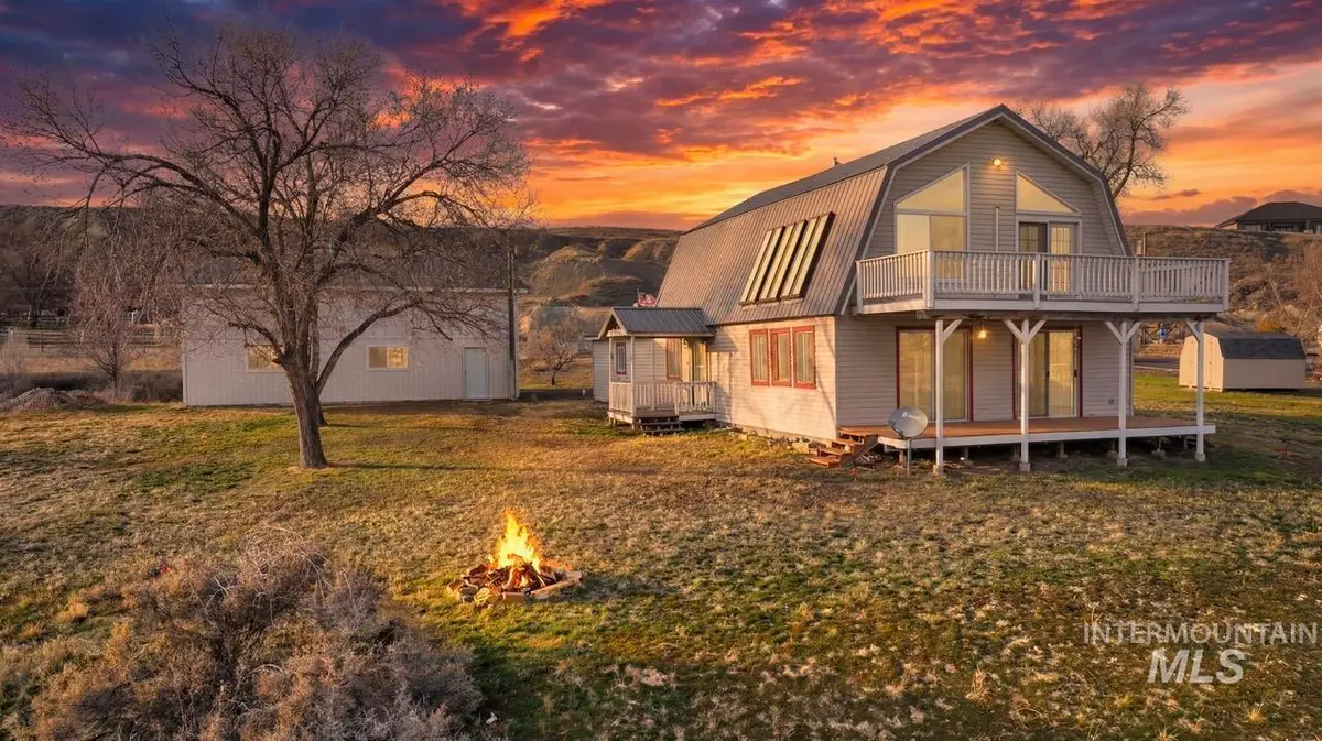 7454 S Old Bruneau, Marsing, ID 83639 - #1