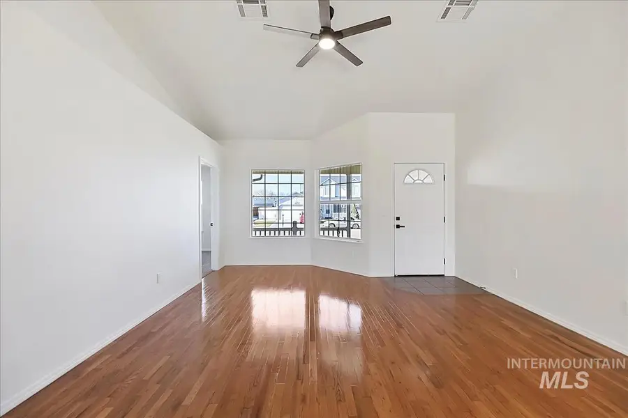 3805 Pierre Ave, Caldwell, ID 83605 - #3