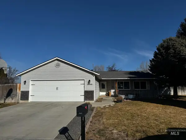 2668 Stonehedge Dr, Nampa, ID 83686