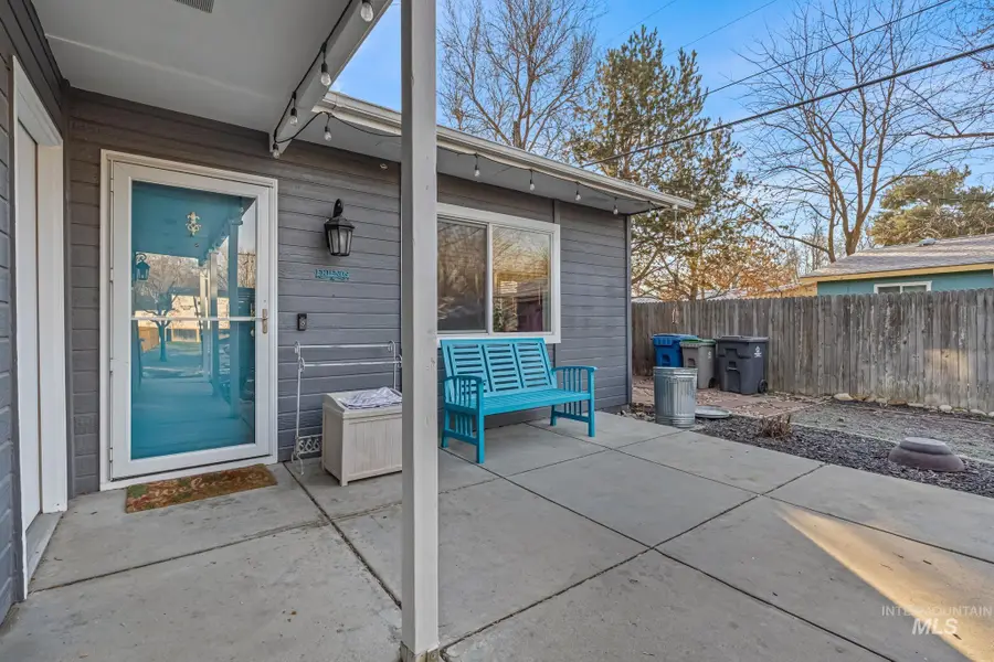 2750 N Macondray Ln, Boise, ID 83707 - Image #2