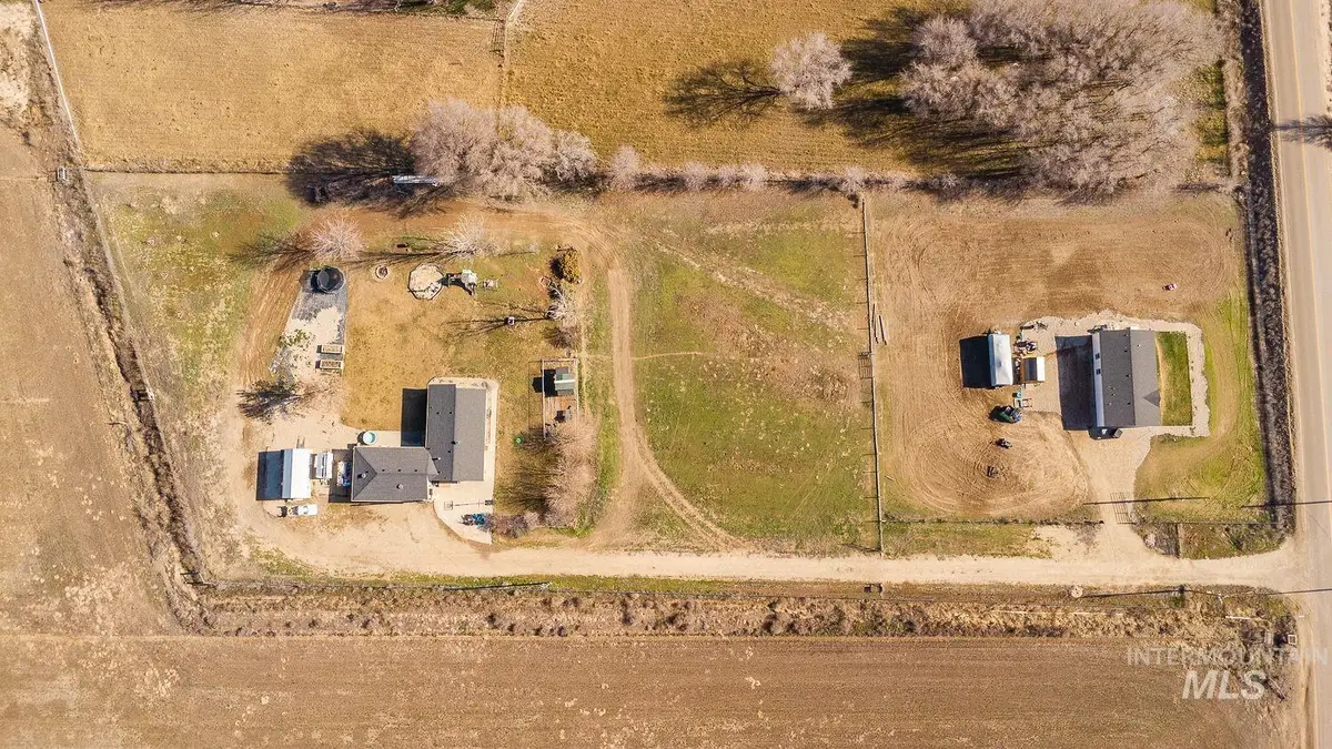 21568 Market Rd, Parma, ID 83660 - Image #1