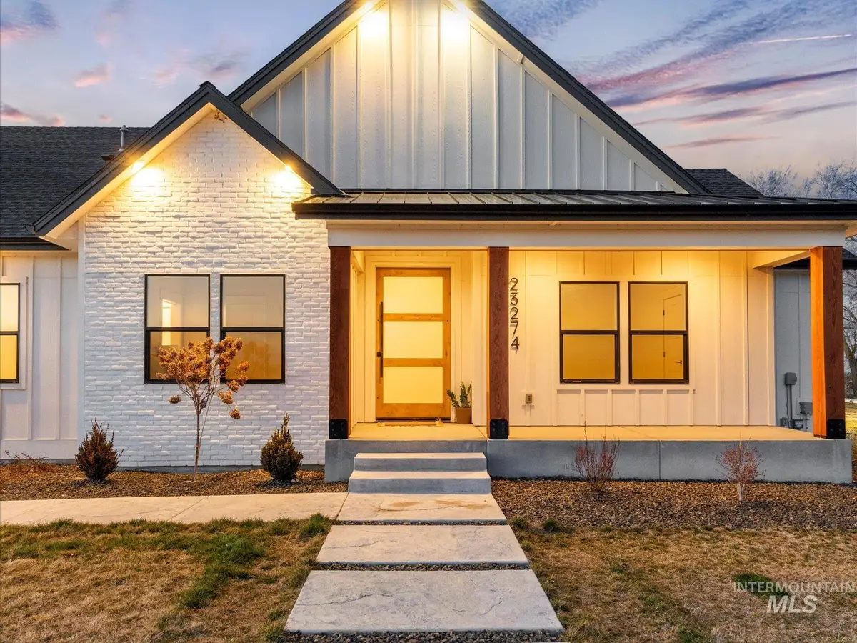 23274 Stonewater Ln, Greenleaf, ID 83676 - #1