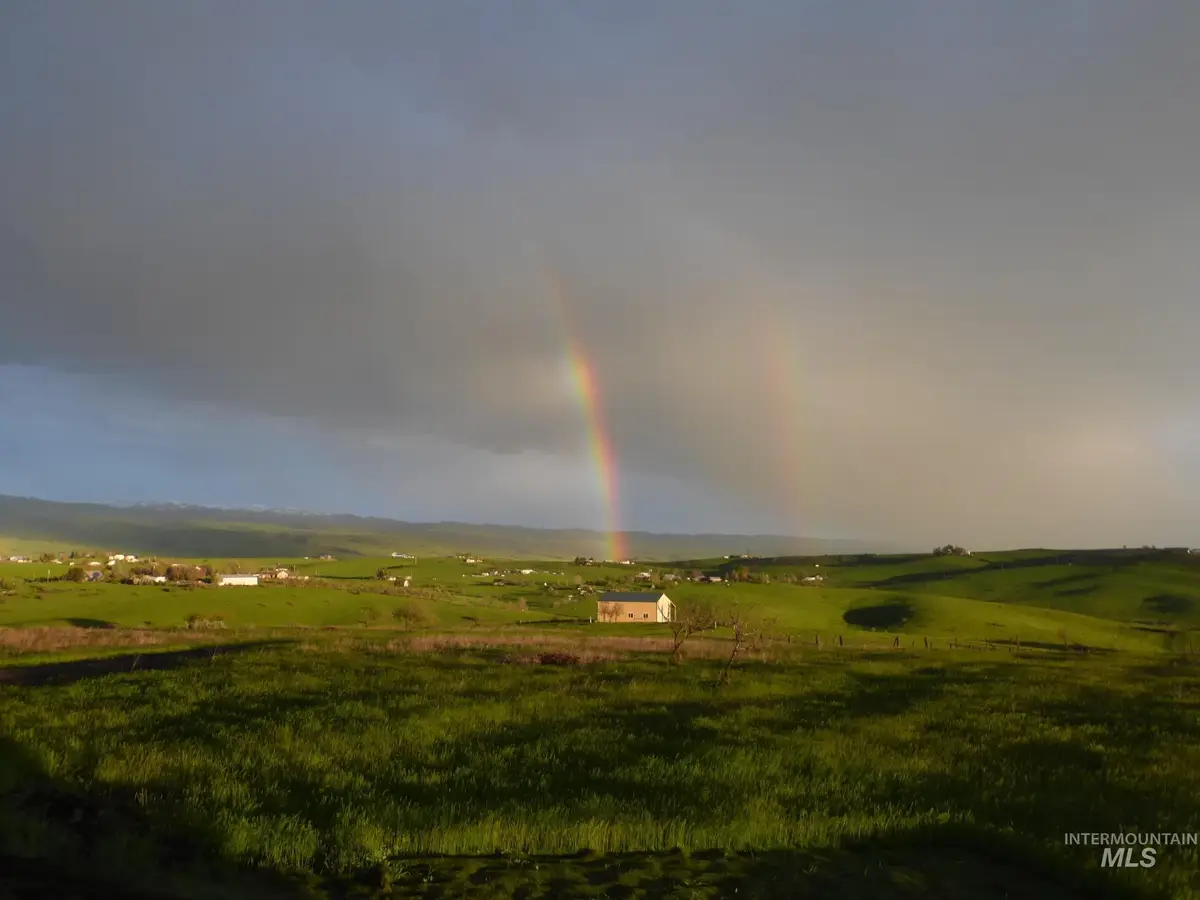 2193 Apple Lane, Mesa, ID 83643 - #1