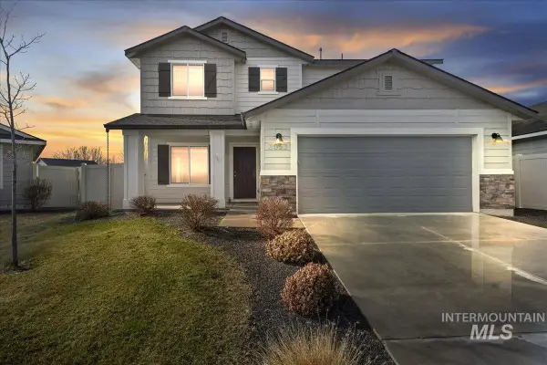 3053 N Saratov Way, Kuna, ID 83634