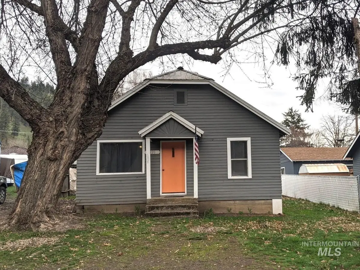 220 N F Street, Orofino, ID 83544 - #1
