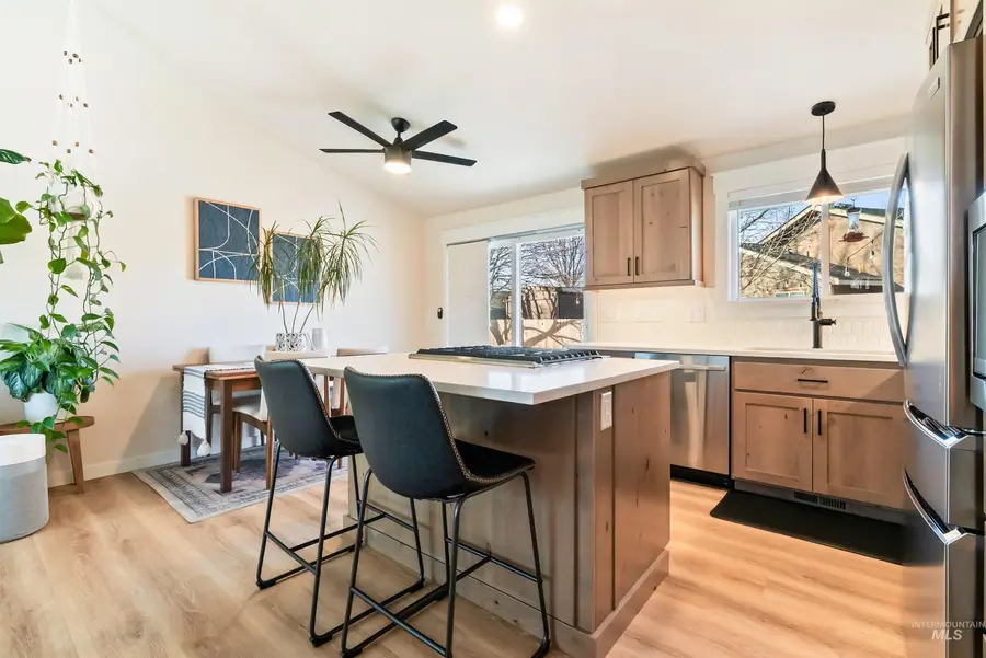 2635 N Welford Pl, Boise, ID 83704 - Image #2