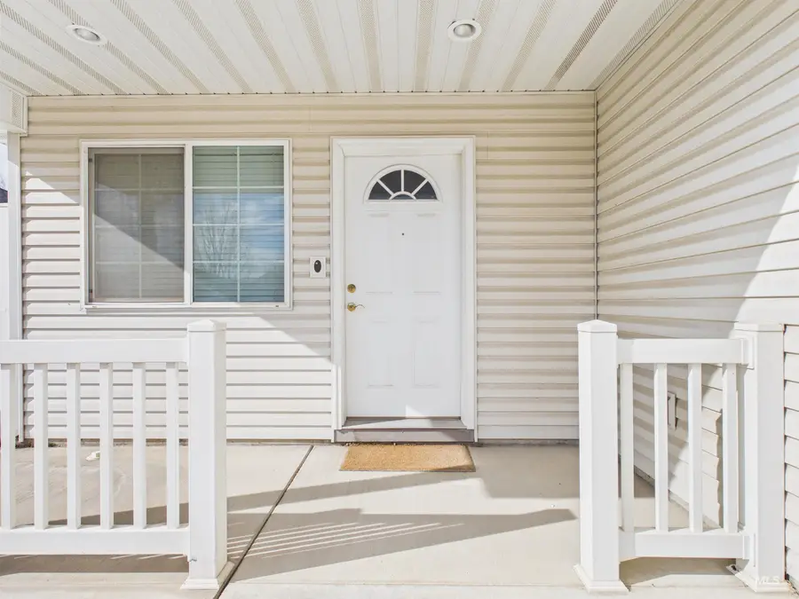 2608 Miller Ave, Burley, ID 83318 - #3