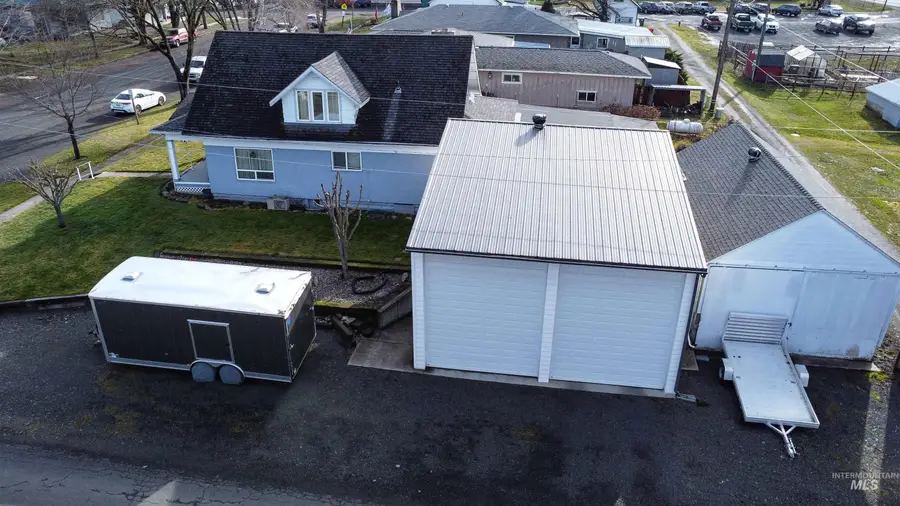 804 Maple St, Kamiah, ID 83536 - #3