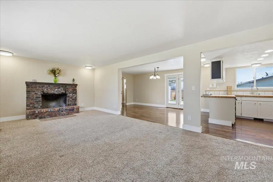 1204 Teton Ave, Caldwell, ID 83605 - Image #3
