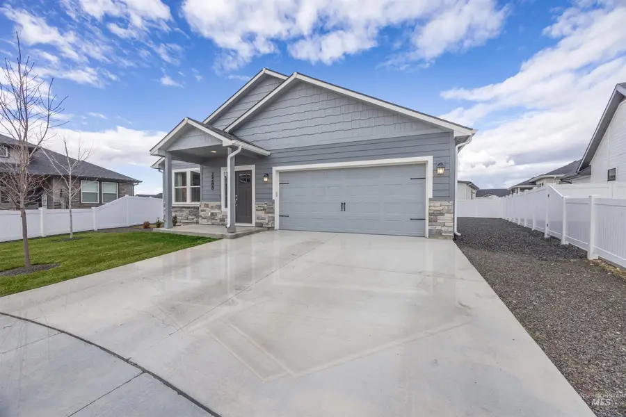 2588 E Mcintosh Ct, Emmett, ID 83617 - #2