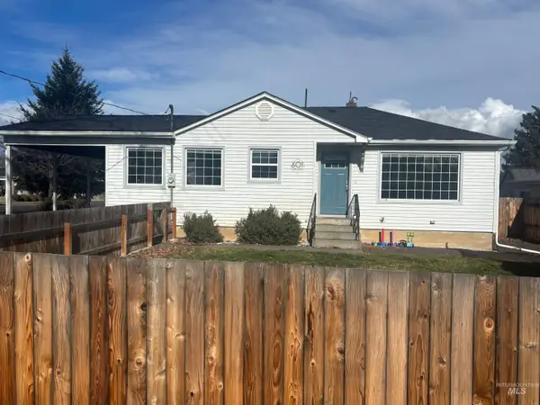 601 Cedar Ave, Lewiston, ID 83501