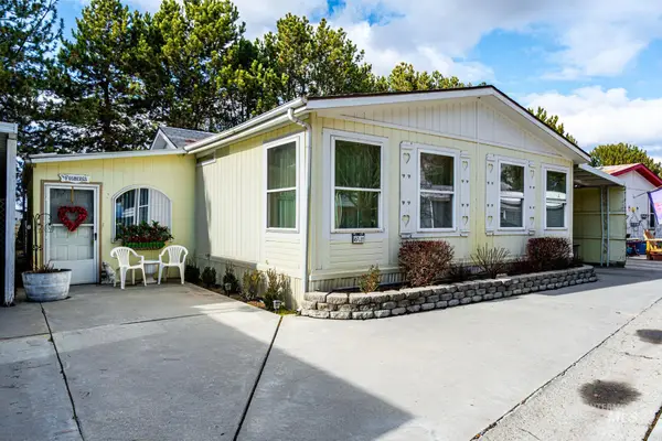 2701 N Alder Dr #61, Fruitland, ID 83619